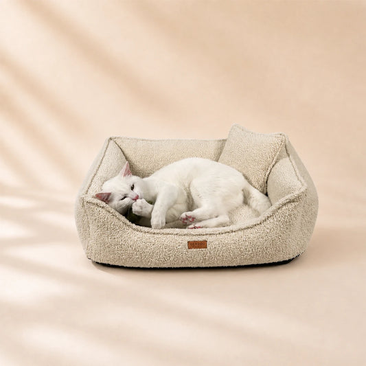 Orthopädisches Katzenbett „ BOUCLÉ“ – weich, formstabil & hochwertig