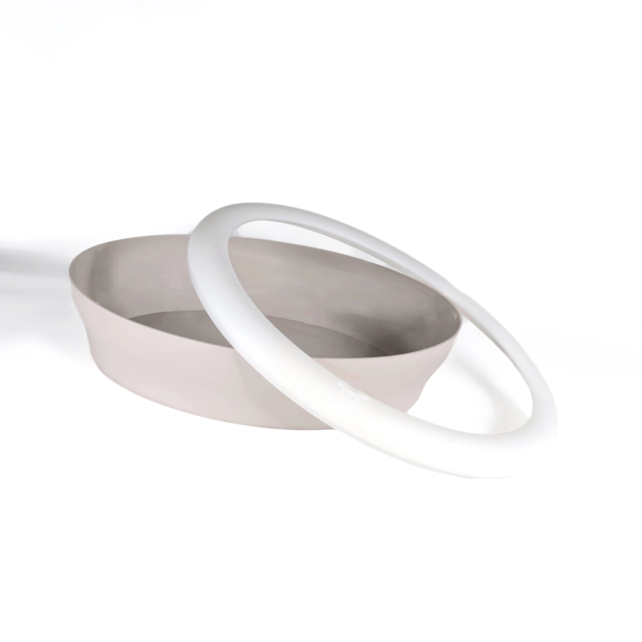 Design-Katzenklo-Set in Grau mit offenem Rand. Beinhaltet passende Schaufel und Halter – hochwertig gefertigt in Italien.