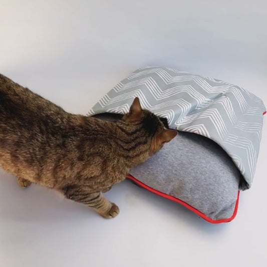 Moderner Katzenschlafsack